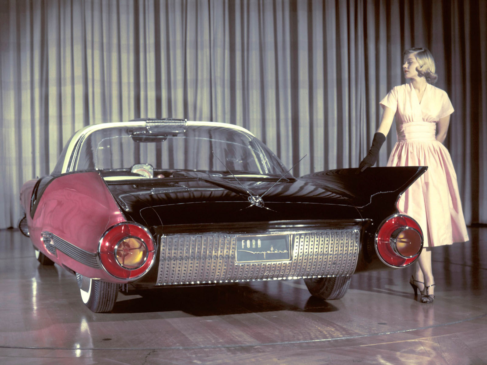 1955 Ford Mystere Concept Car 0400-8315