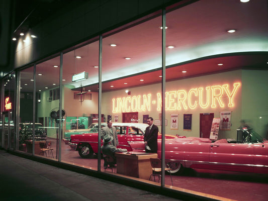 1956 Lincoln Mercury dealer Stu Evans  showroom 0400-8354